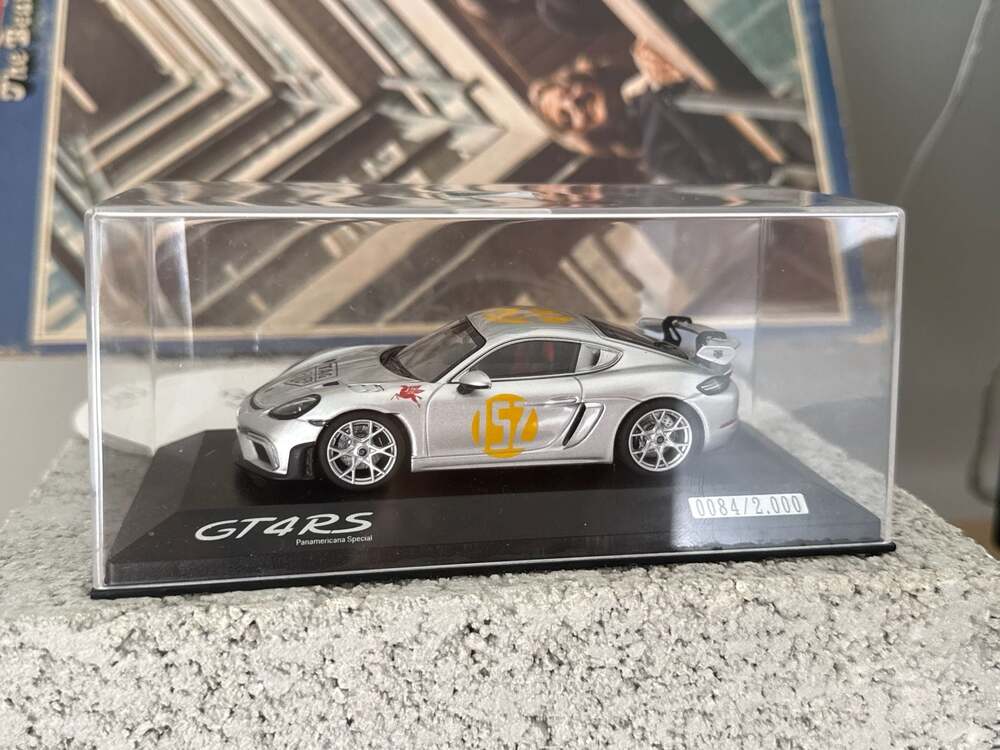 Minichamps 1:43 Porsche 718 (982) GT4 RS Panamericana Special Tribute #152 Limit